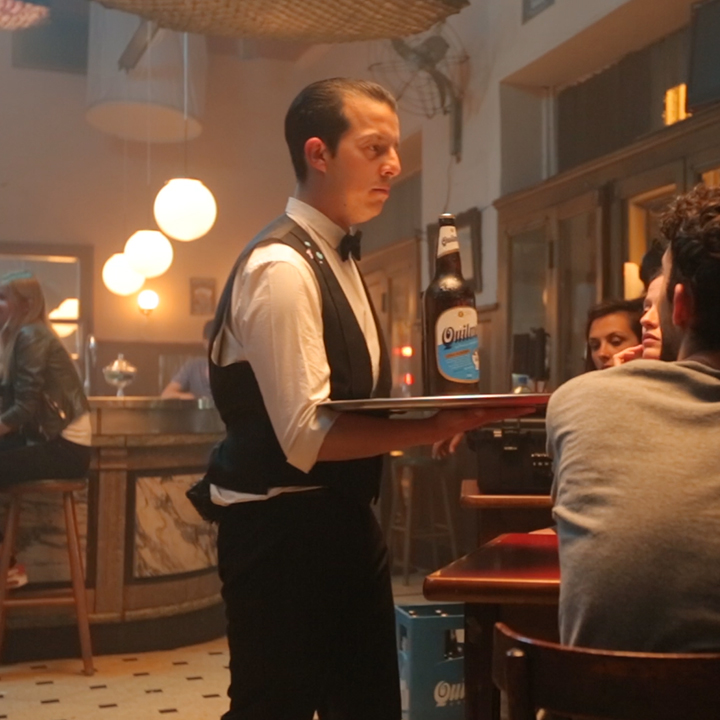 Quilmes clásica, reunión de mozos